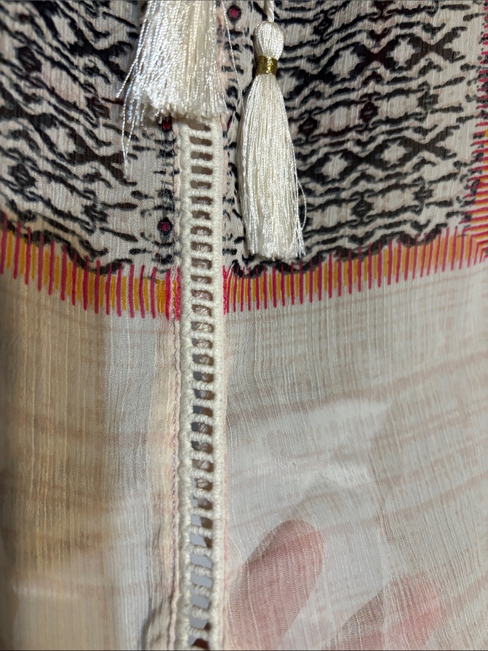 Knox Rose Cream Sleeveless Tunic - Picture 5 of 5